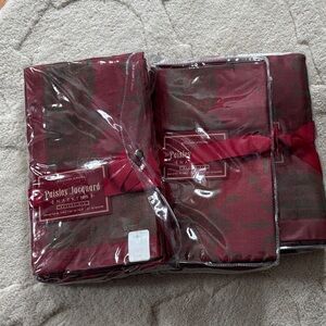 Red and Green Paisley Jacquard Set of 12 napkins. Williams Sonoma